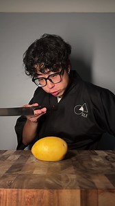 Very thin potato, sliced! raythesharpener.com #fyp #knife #knifesharpening #ray #knifesharpener #rui #knives #japaneseknives #kitchenknives | Ray The Sharpener