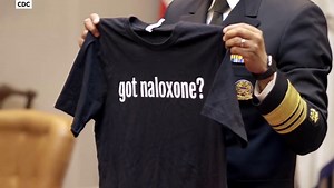 US Surgeon General shows how to make a face mask at home