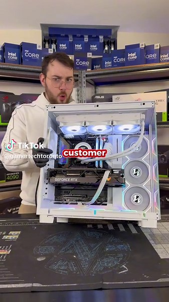 The Most OVERPOWERED Gaming PC! 🤯 #pc #gamingpc #gaming #pcbuild #techvideo #custompc #lianli