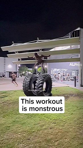 Sadio Mane’s new workout regime at Bayern 🤯 🎥 Instagram: matthiasmckinnon #football #mane #bayern #football #preseason | Oh My Goal