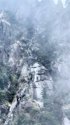Tiandu Peak, Huangshan #huangshan #travel