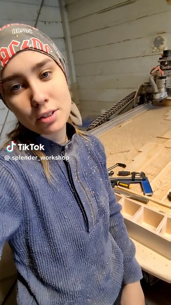 Наконец-то работаем😁 #доски #ручнаяработа #handmade #тикток #дерево #wood #woodworking #мебельназаказ #столяркадерево #деревообработка #девушкам