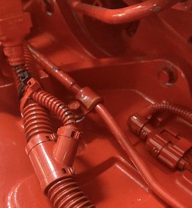 Can you tell this is our PDI intake manifold on this 2021 X15??? With your factory black X15 cover they look almost identical to OEM! If you look closely from 2010-2021 you can stick your hand through the middle of your factory intake manifold! PDI manufactures an intake with even airflow to all 6 cylinders! | Performance Diesel Inc.