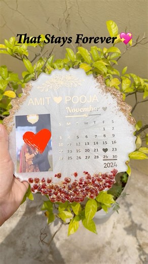 Beautiful Resin Photo Frame Making ✨ DIY Art #Shorts#ytshorts #resinart