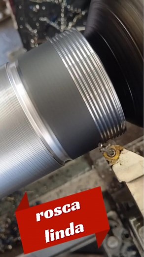 FAZENDO ROSCA NO TORNO #industria #a #metal #mecanizado #mecanica #metalurgica #fresa #machining #metalmecanica #n #lathe #ceramica #cncmachining #ferramentaria #tornearia #mecanizadocnc #soldador #soldadura #solda #soldadores #welding #welder #soldagem #machine #torno #fresadora #cnc #usinagem #o