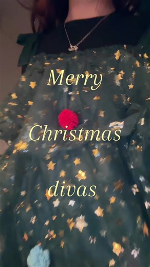 safi 🐞 (@safi.robson)’s videos with headphones on x track 10 - addison fan account