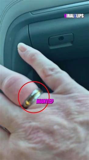 The man and the ring 😳