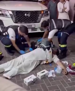 The LUCAS device isn’t new or “advanced” it’s been around since 2003. It’s never been shown to produce better survival or neurological outcomes compared to CPR. 2025 AHA guidelines recommend AGAINST using it. Learn CPR.Also this isn’t a heart attack it’s a cardiac arrest.