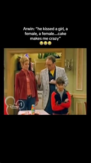 #arwin #suitelifeofzackandcody #childhoodmemories #disneychannel #fyp @Brian Stepanek