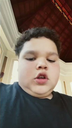 Told yall and #old duo don’t make fun of me u look like the Wolf from Hotel Transylvania ￼