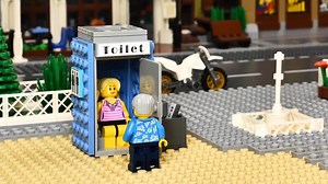 【Lego动画】乐高人老是作弄别人，最后假扮鲨鱼反倒被真鲨鱼吓到