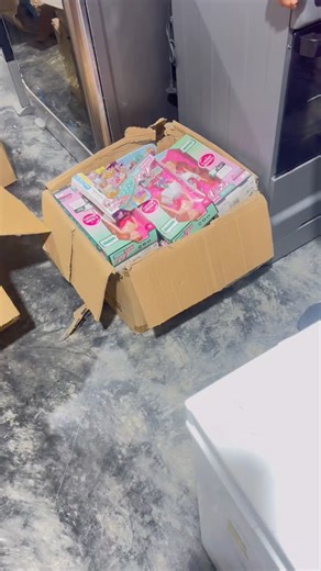 Fundación Damasco on Instagram: "En Fundación DAMASCO, hemos tenido el honor de colaborar con la Fundación Cabecitas Rapadas “Niños con Cáncer”, realizando un donativo de 100 juguetes destinados a llevar alegría a los valientes niños que luchan contra el cáncer, en los hospitales y en sus hogares. En Navidad, cada juguete es más que un obsequio: es un abrazo, un recordatorio de que los niños con cáncer no están solos. Cada año, DAMASCO reafirma su compromiso con el desarrollo de Venezuela, invir