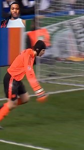 Back then Drogba in Chelsea | Chimspezy Football skills