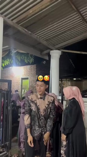 Emotions in Emoji: Understanding Feelings