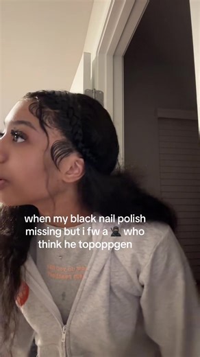 😒 #topoppgen | nail polish