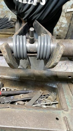 I Have Made a double sided spring sinter band with by hand tools #shorts