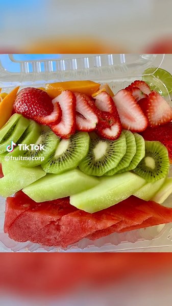 Fresh Fruit Arrangement Ideas for Healthy Eating