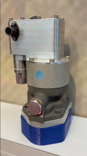 How Does a Propeller Governor Work? #aviation #aircraft