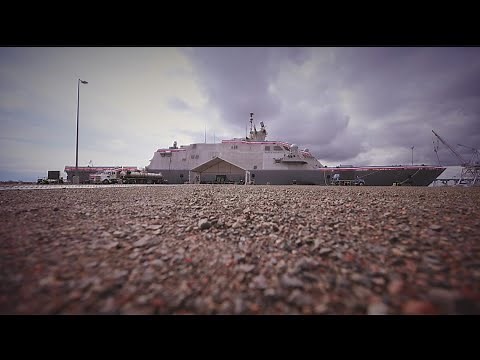 USS Minneapolis-Saint Paul commissioning