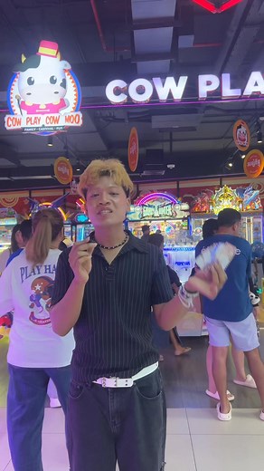 Cow Play Cow Moo Cambodia មកលេងមក | STvka