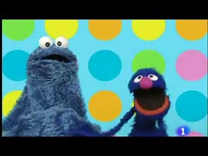 Play With Me Sesame | A Very Simple Dance - Castilian Spanish