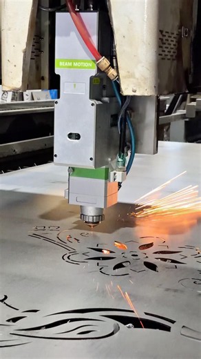 3KW Fiber Laser Metal Cutting Machine in Action | Satisfying Metal Cutting #Short #fiberlaser