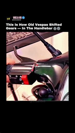 Vespa's Handlebar Gear Shift — Engineering Nobody Remembers 🛵