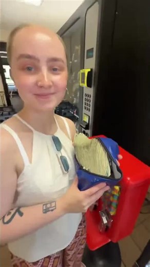 Vending machine business: 5 expert tips for success