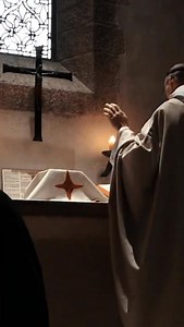 🌿 Bon dimanche à tous ! Aujourd’hui, l’Évangile (Lc 14, 1-11) nous rappelle avec force que « quiconque s’élève sera abaissé, et celui qui s’humilie sera exalté. » La vraie grandeur n’est pas dans les premières places, mais dans la simplicité de l’humilité. Saint Paul, lui, nous invite à nous enraciner dans la charité du Christ, « afin de comprendre quelle est la largeur, la longueur, la hauteur et la profondeur » (Ep 3, 18), et à laisser cette charité remplir nos vies de la plénitude de Dieu. E
