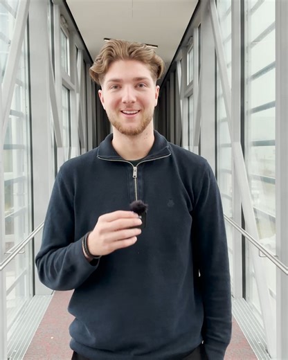 HAINZL Industriesysteme GmbH on Instagram: "Karrierewege müssen nicht geradeaus verlaufen – bei HAINZL dürfen sie sich entwickeln! 🚀 Unser ehemaliger Mechatronik-Lehrling Mattias hat nach seiner Ausbildung den Schritt in den Vertrieb gemacht. Warum? Weil wir interne Wechsel fördern und Chancen eröffnen. ✅ Hier kannst du wachsen, Neues ausprobieren und deinen eigenen Weg gehen. 🙌 #teamhainzl #lehrebeihainzl #machermachen"