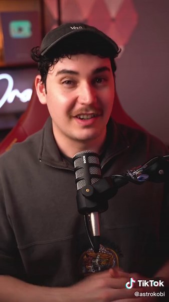 Understanding Supernovas: Definition and Visibility