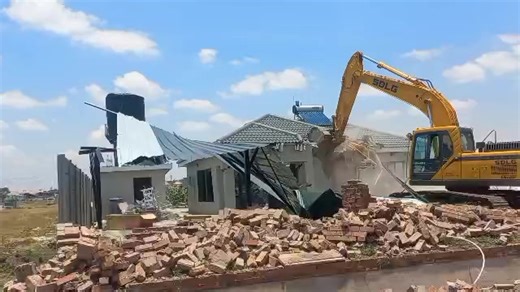 when a man buy a house for his wife and then he finds out that he's being cheated all along #rockstar