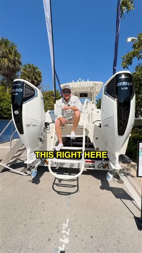 The ultimate fishing rig—a twin BF350 powered @calcuttaboats 323 🚀 @captainredbeard_ch walks us through this versatile offshore cat. #HondaMarine #miamiboatshow #centerconsole #catamaran #outboard | Honda Marine