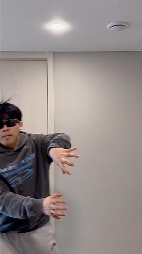 Swipe Right for #KineMaster