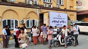 3.9K reactions · 180 shares | "ထောက်ပံ့ကူရေး လက်မနှေးပါ...