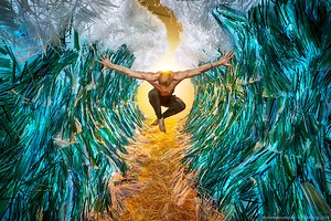 "The Parting of the Plastic Sea" an installation made from 168,000 used plastic straws - Von Wong Blog