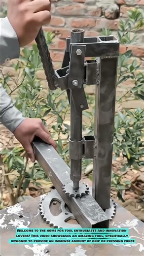 Practical Iron Pipe Holding Tool for More Precise Cuts #innovationtools