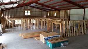 [Hot Item] Prefab Building Material Design Chicken House Prefabricated Poultry Farm House Steel Structure Garage Metal Building