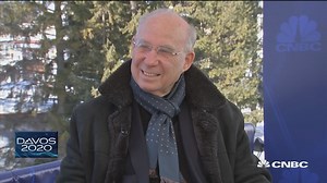 JP Morgan Chase Intl. Chairman: Negative interest rates are "a major issue"