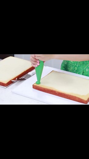 If you love technology and cake, then this Motherboard Cake is the perfect treat for you! Just follow these simple steps and you'll be licking your HDMI port in no time... | Rosanna Pansino