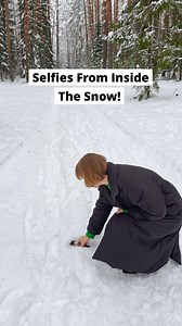 Winter portrait idea you haven’t seen before!☃️ Follow us for more incredible iPhone photography ideas!📱#snowphotography #winterphotography #winterphotoshoot | iPhone Photography School