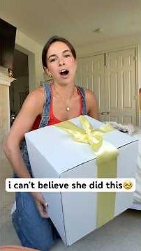 YOUTUBER SENT ME A GIFT🎁