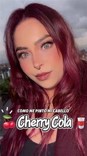 Denys on Instagram: "🍒🥤 Black Cherry Hair o Cherry Cola Hair , nos pintamos el cabello juntos 🍒🥤 @sallybeautymx @schwarzkopfpro.mex #cherrycolahair #blackcherryhair #burgundyhair #makeupbydenys #reels #cabellorojo #hair"