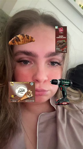 eve and aaron (@eve.and.aaron.account)’s videos with オリジナル楽曲 - Jp lyrics - ディエゴミュージック洋楽