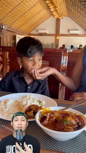 MAMA KAGET PAPA MAKAN NASI SECEPAT KILAT‼️🤯😱@vrvlogsthalassery #remix #dubbing #trending