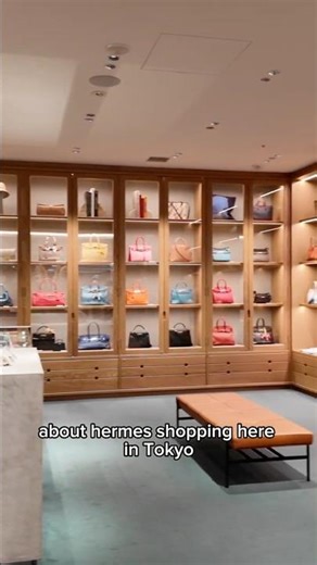 I bought two vintage Hermès bags in Tokyo #shorts #hermes #tokyovlog #tokyoshopping #birkin #kelly