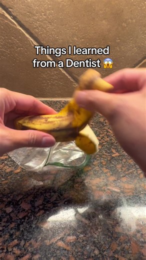 Genius life hack from A Dentist 😱 #lifehacks #tiktokhacks #viralhacks #momhacks #easytips