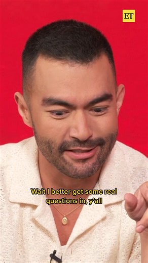 739K views · 9.6K reactions | Jamie Lee Curtis feeds her 'Borderlands' co-stars hilarious answers mid-interview as they prank Entertainment Tonight’s Denny Directo during a press junket for their new movie. | Entertainment Tonight | Facebook