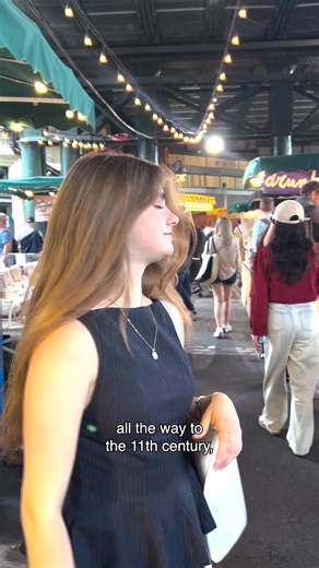 4.1K views · 50 reactions | This is London’s oldest market! ️狀 Borough Market has been around for over 1,000 years, making it London’s most iconic and historic food destination. Located in the heart of Southwark, it’s home to the viral chocolate strawberries, creamy mushroom risotto, global spices and refreshing lavender lemonade.  This foodie paradise has to be on your London visit list! | London Metropolitan University | Facebook