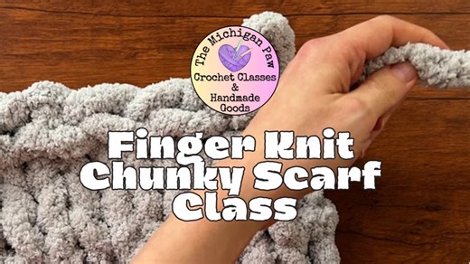 How to Finger Knit a Chunky Scarf!